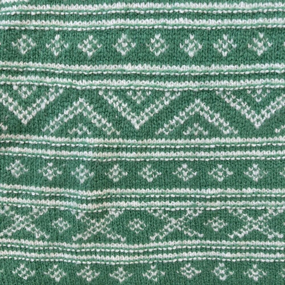 American Eagle Womens Green Fair Isle Crewneck Sweater Size L St. Patrick NWT - Picture 4 of 10